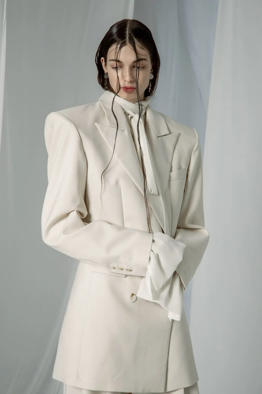 Binoculars Blazer — Ekru