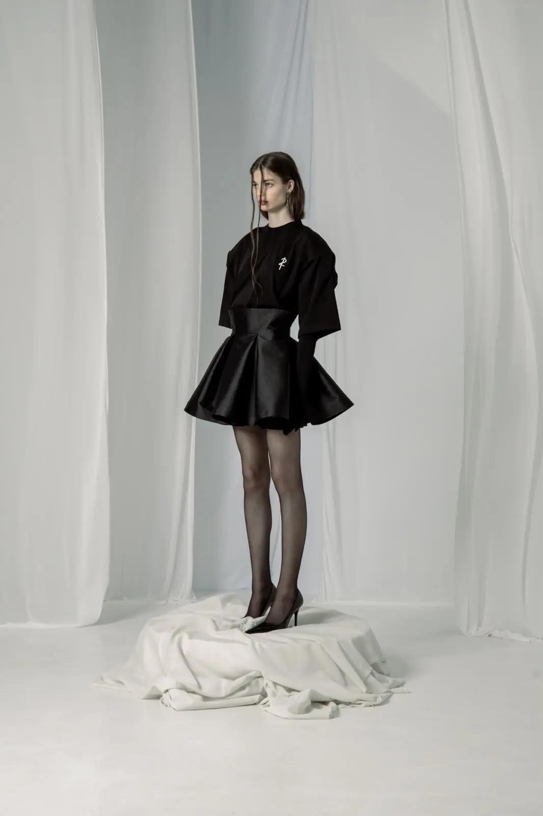 Photo 3 of 7 — Bob Skirt