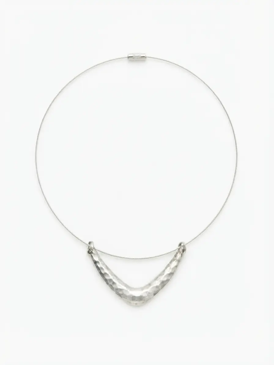 Boomerang Choker Necklace — Silver