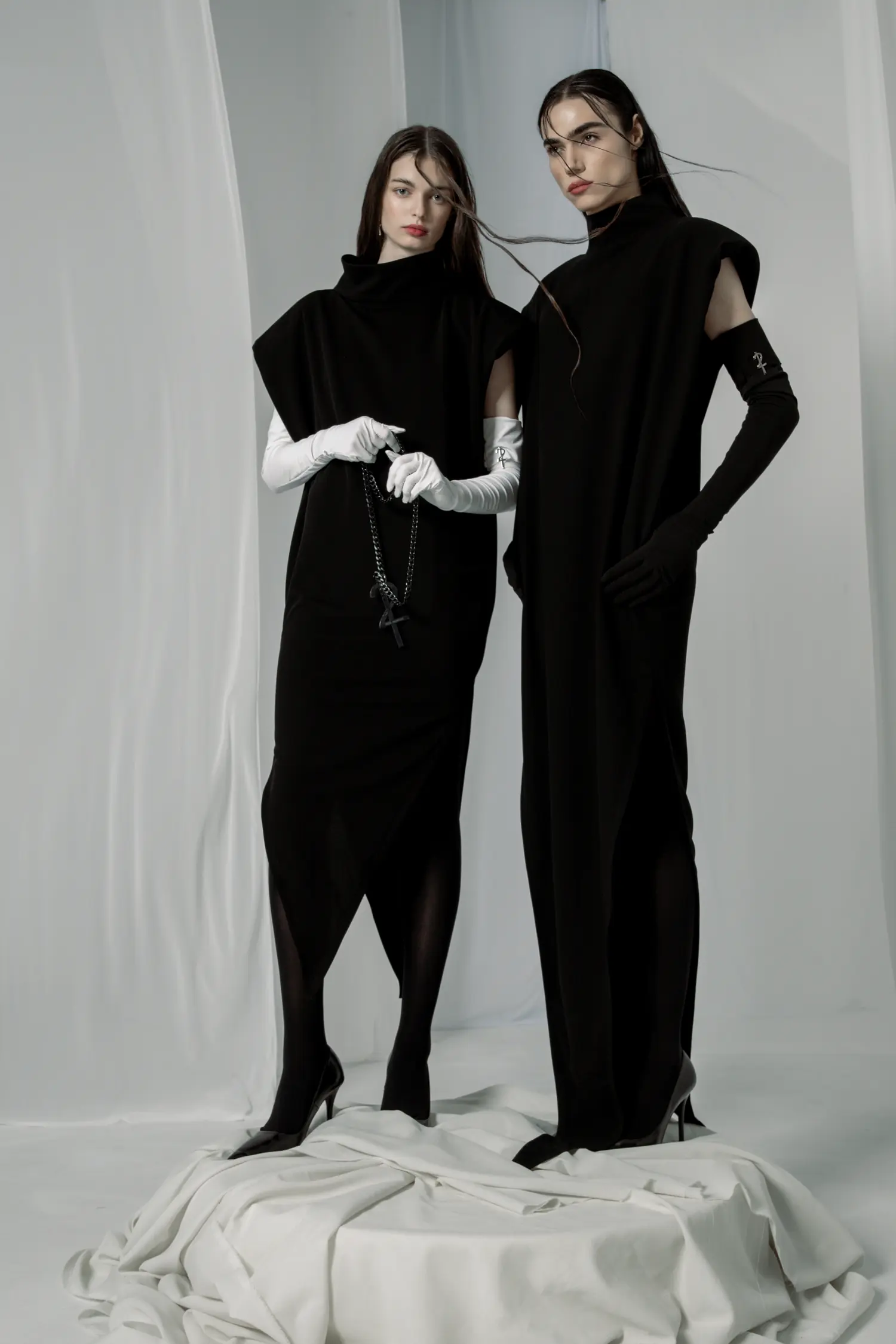 Photo 5 of 8 — Edge III Midi Dress