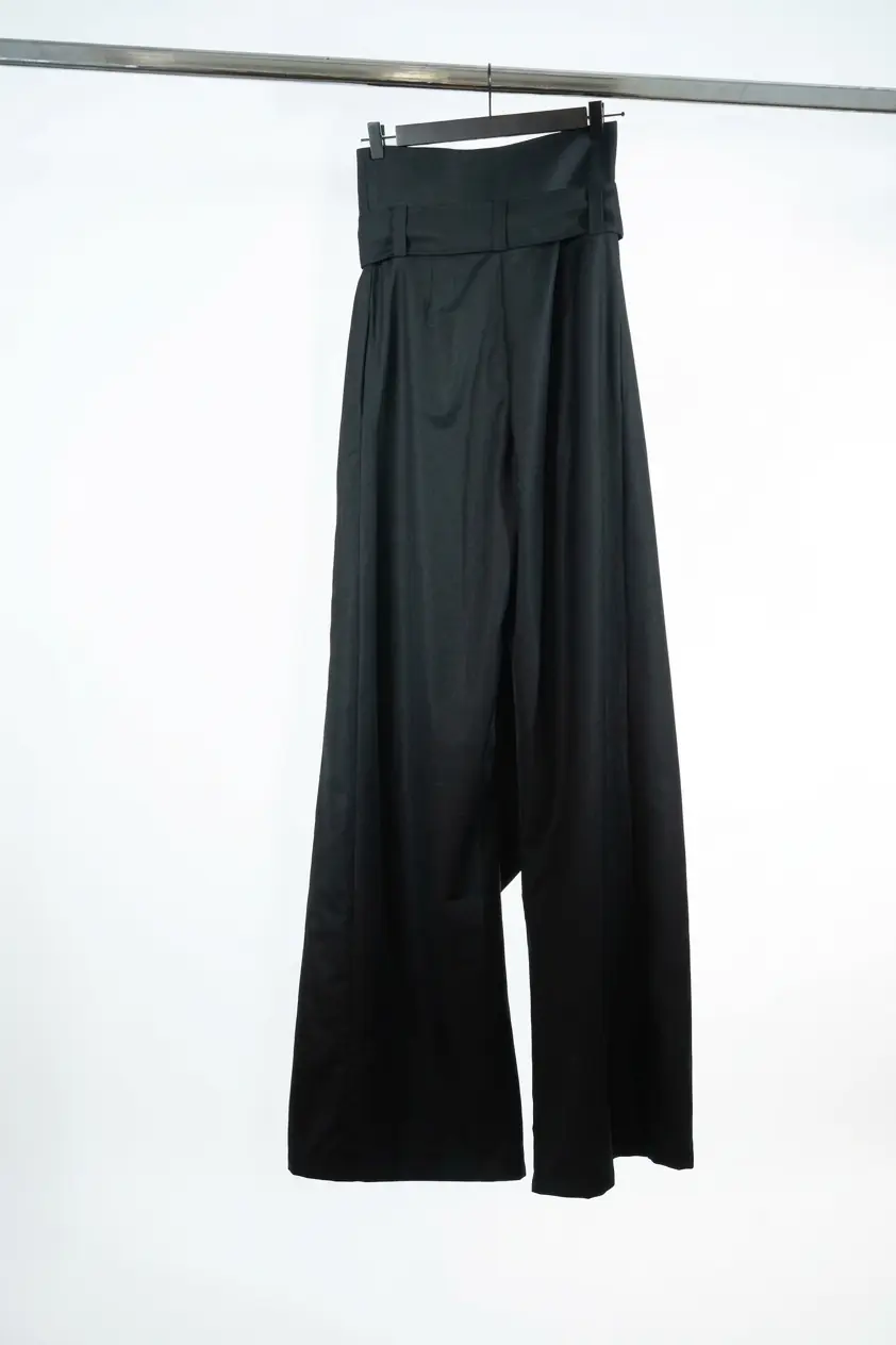 Gird Trousers
