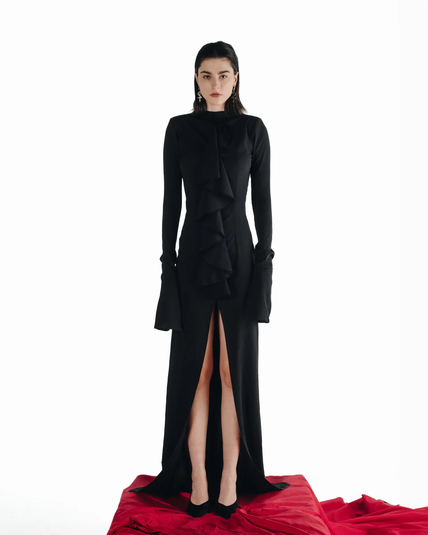 Photo 4 of 9 — Madame Dress