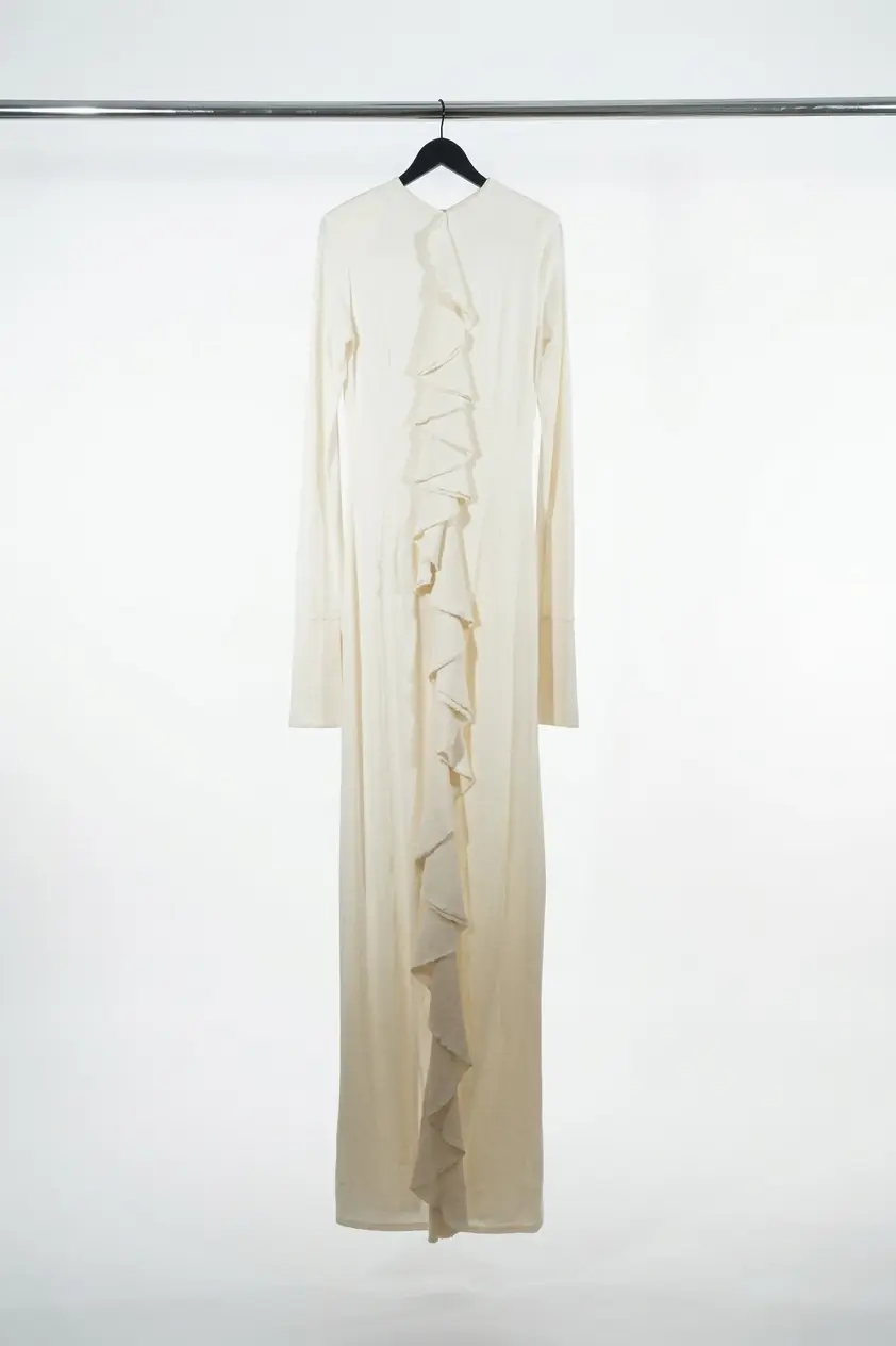 Photo 4 of 6 — Madame Dress