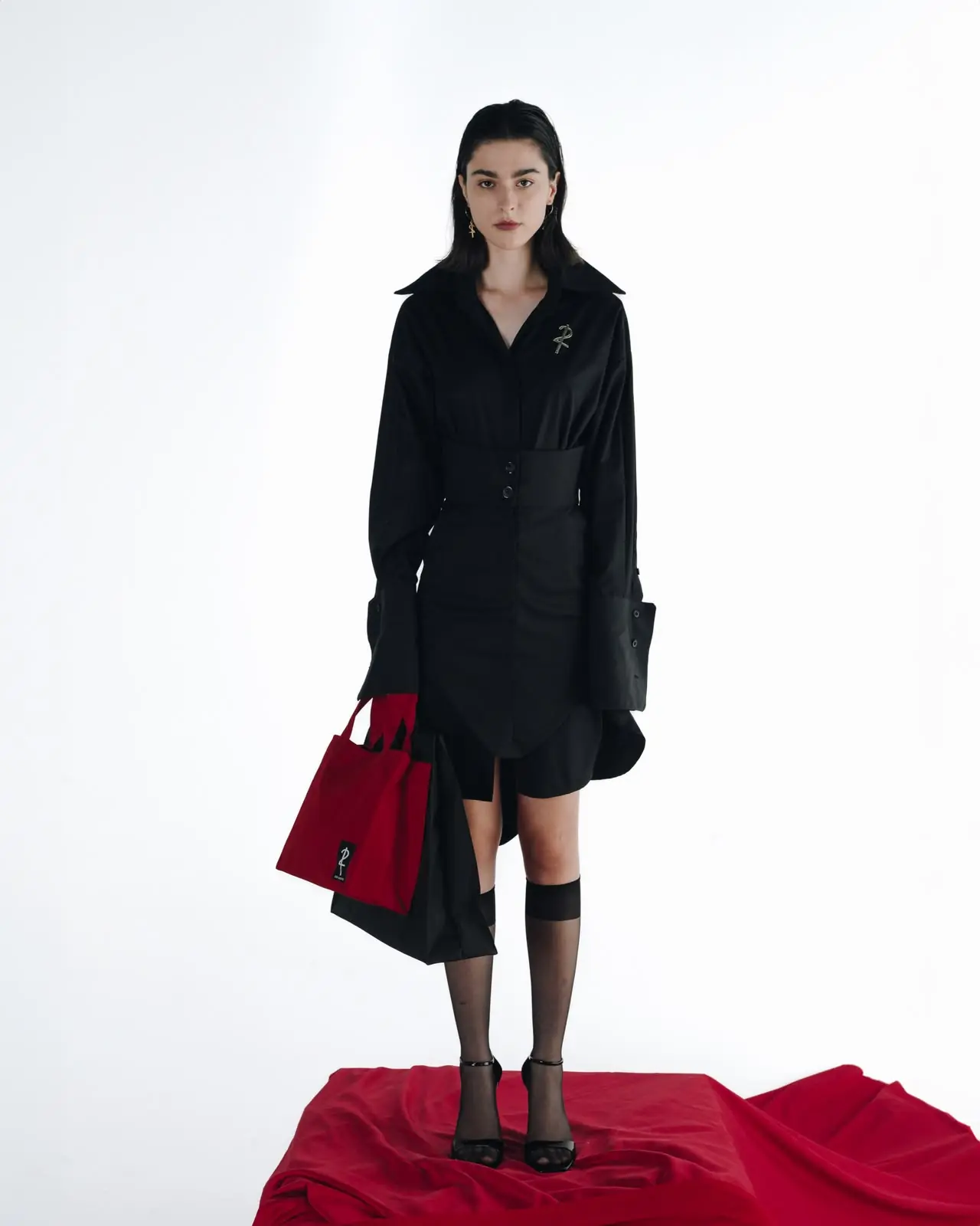 Fotografija 2 od 8 — Saddle Skirt