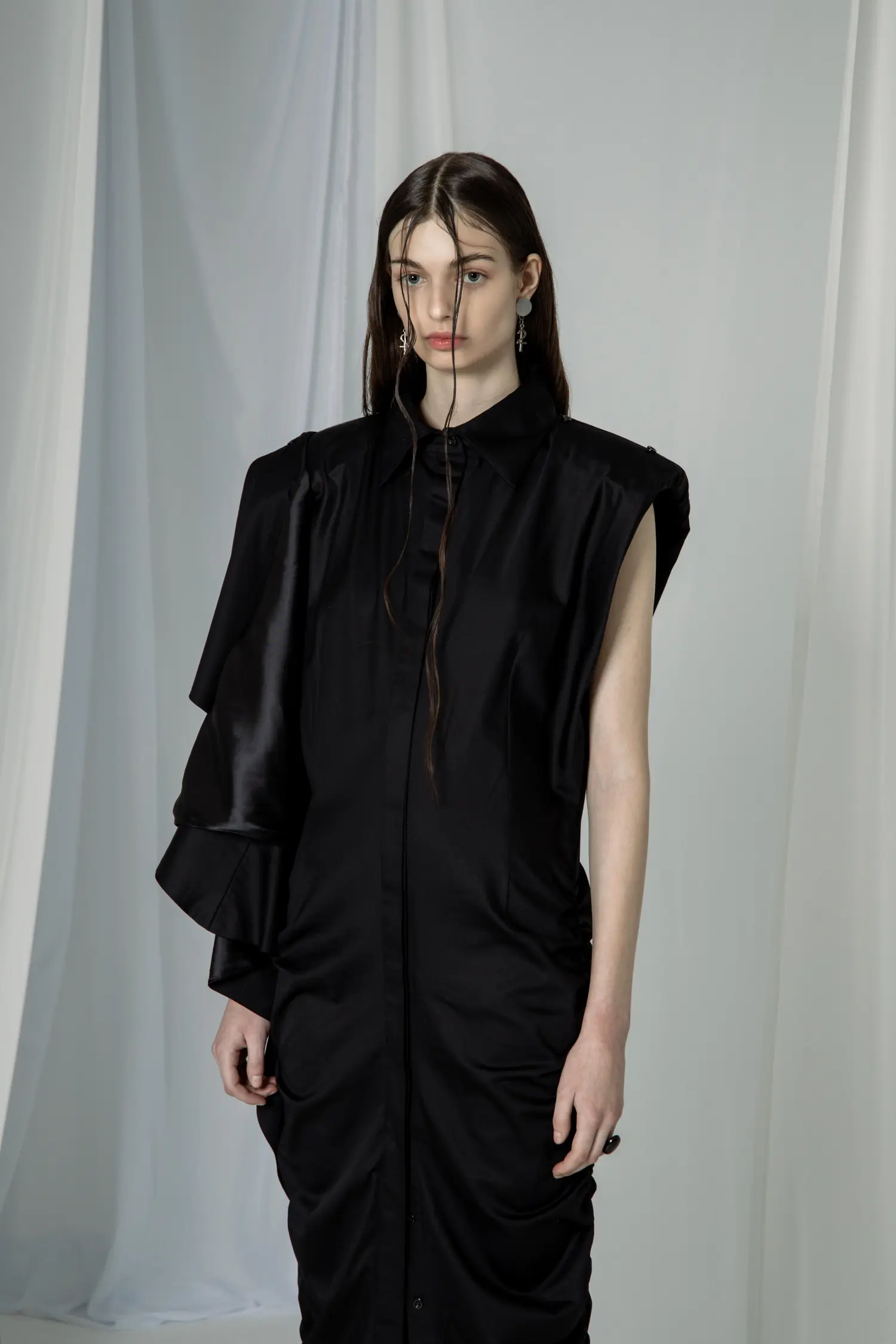 Fotografija 5 od 12 — Vesper Metamorphosis Dress